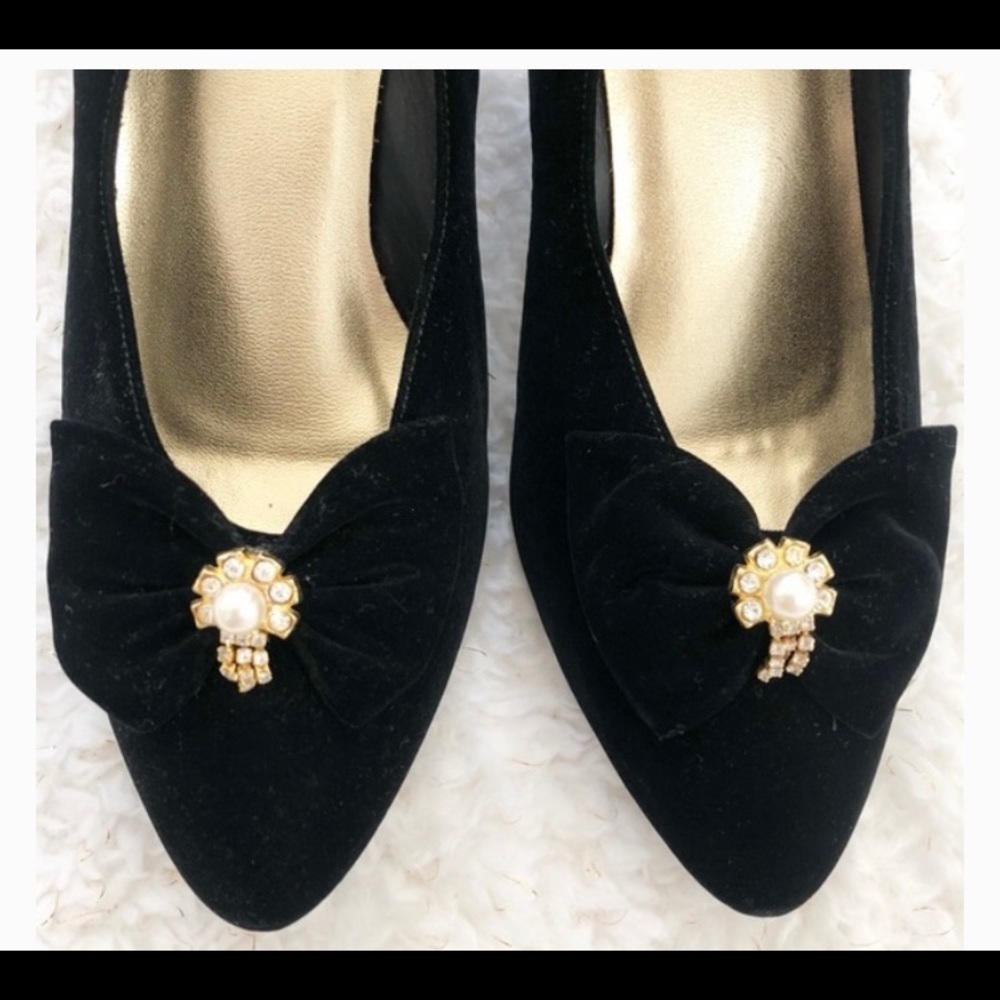 Wild Rose Black Velvet Shoes Slip On Pumps size 7 - Picture 5 of 9